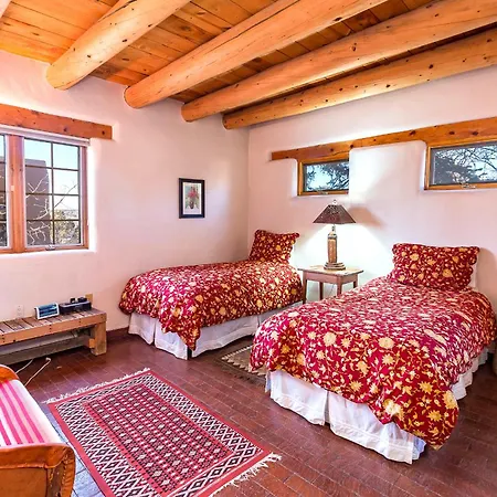 Holiday home Views At Alma Compound *